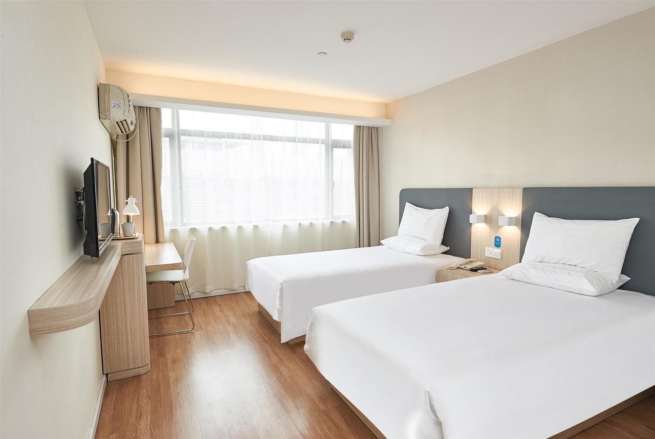 Hanting Express Changxing Island Phoenix Town Shanghái Exterior foto